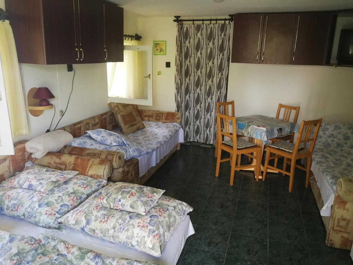 Kuckoz-Lak Hotel Balatonmáriafürdő Екстериор снимка